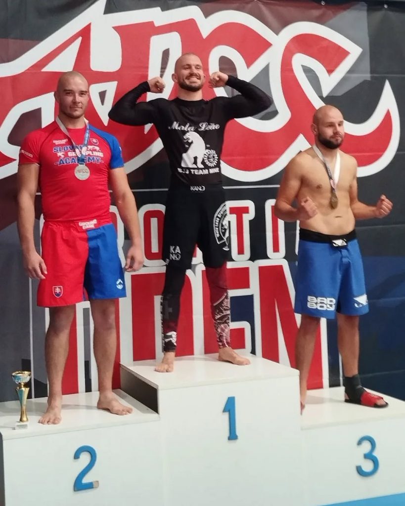 adcc cro 25 4